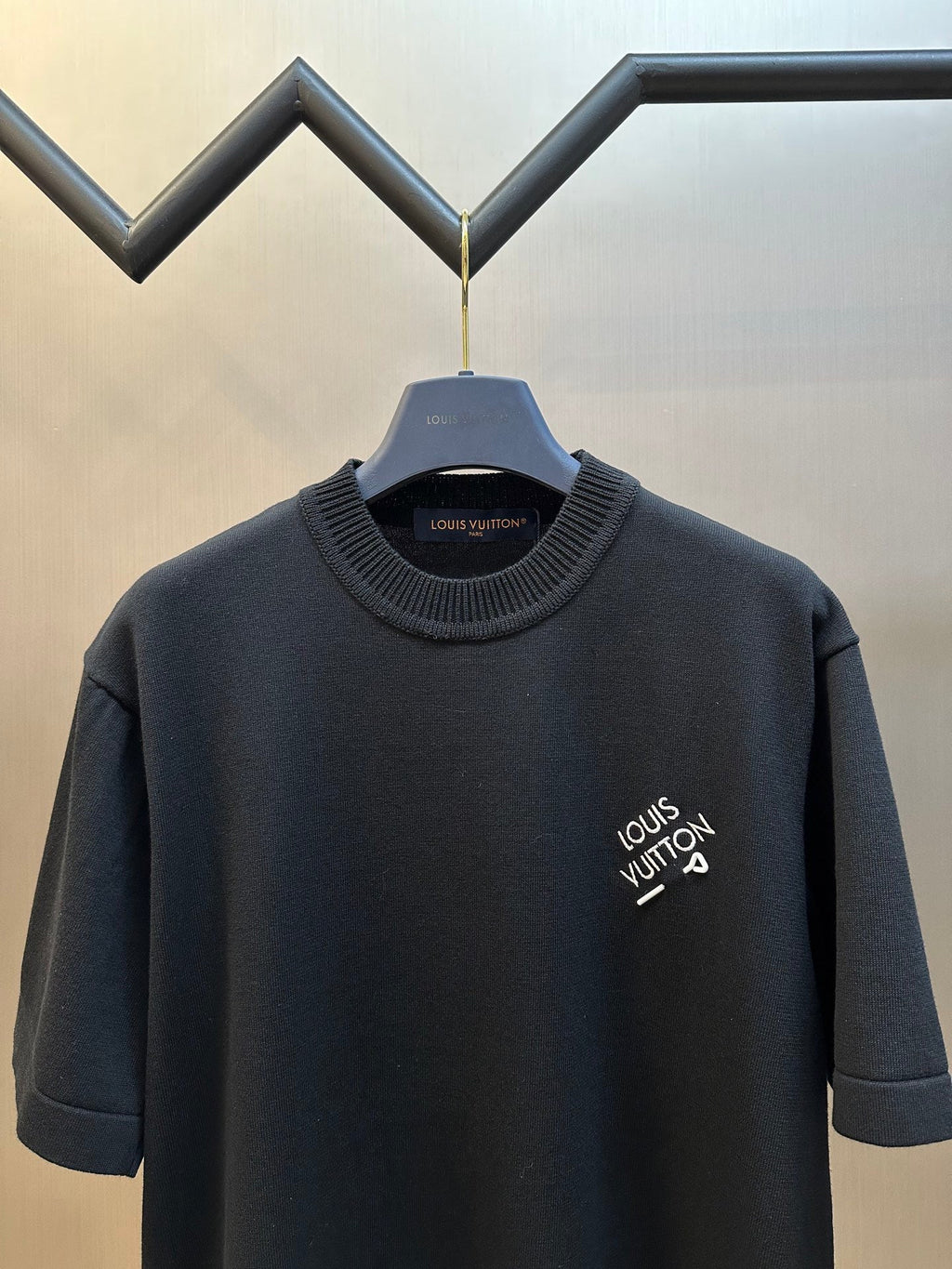 Louis Vuitton - T-shirt Coton noir broderie Blanche