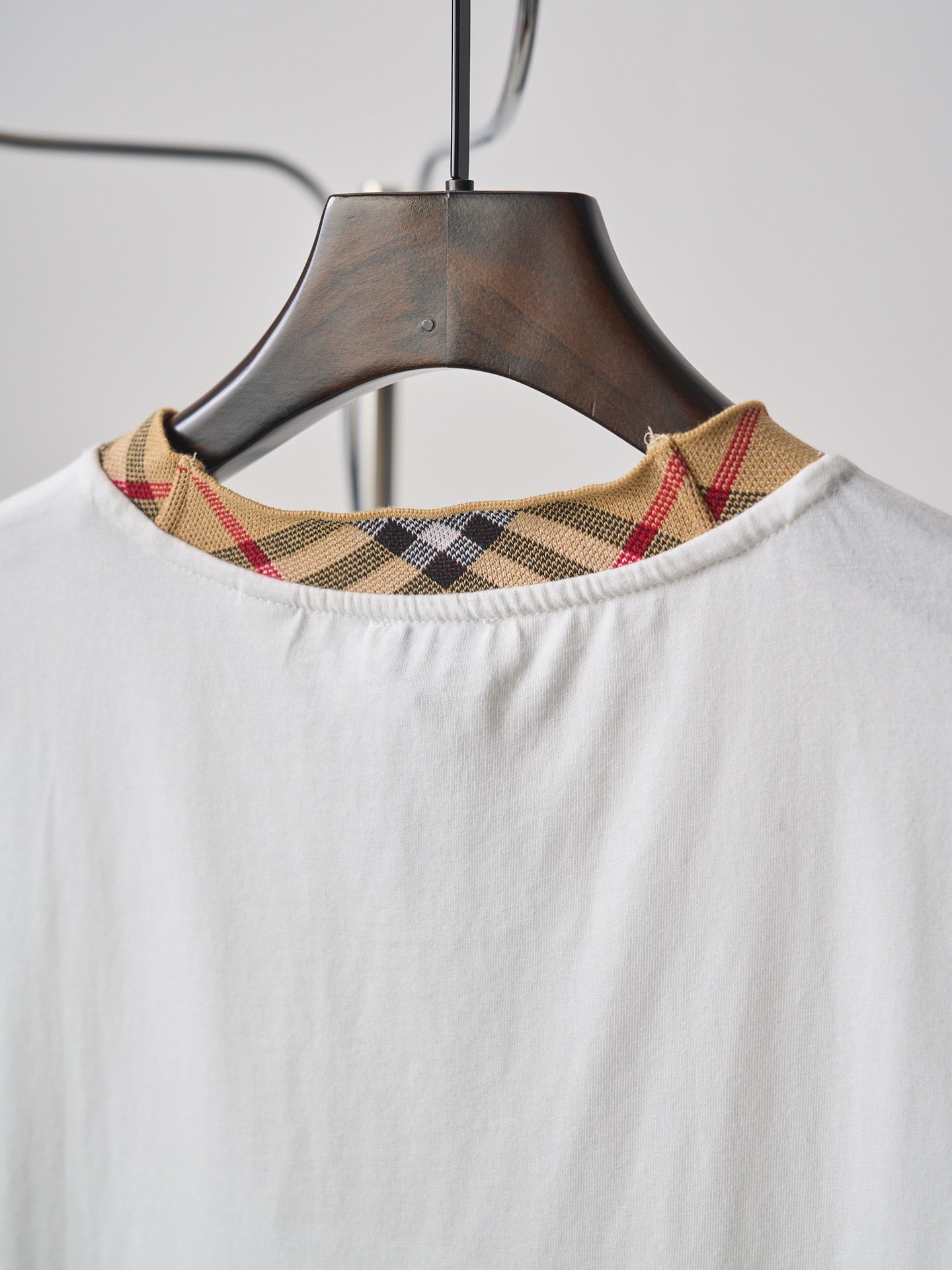 Burd3ry - T-shirt en coton avec Check